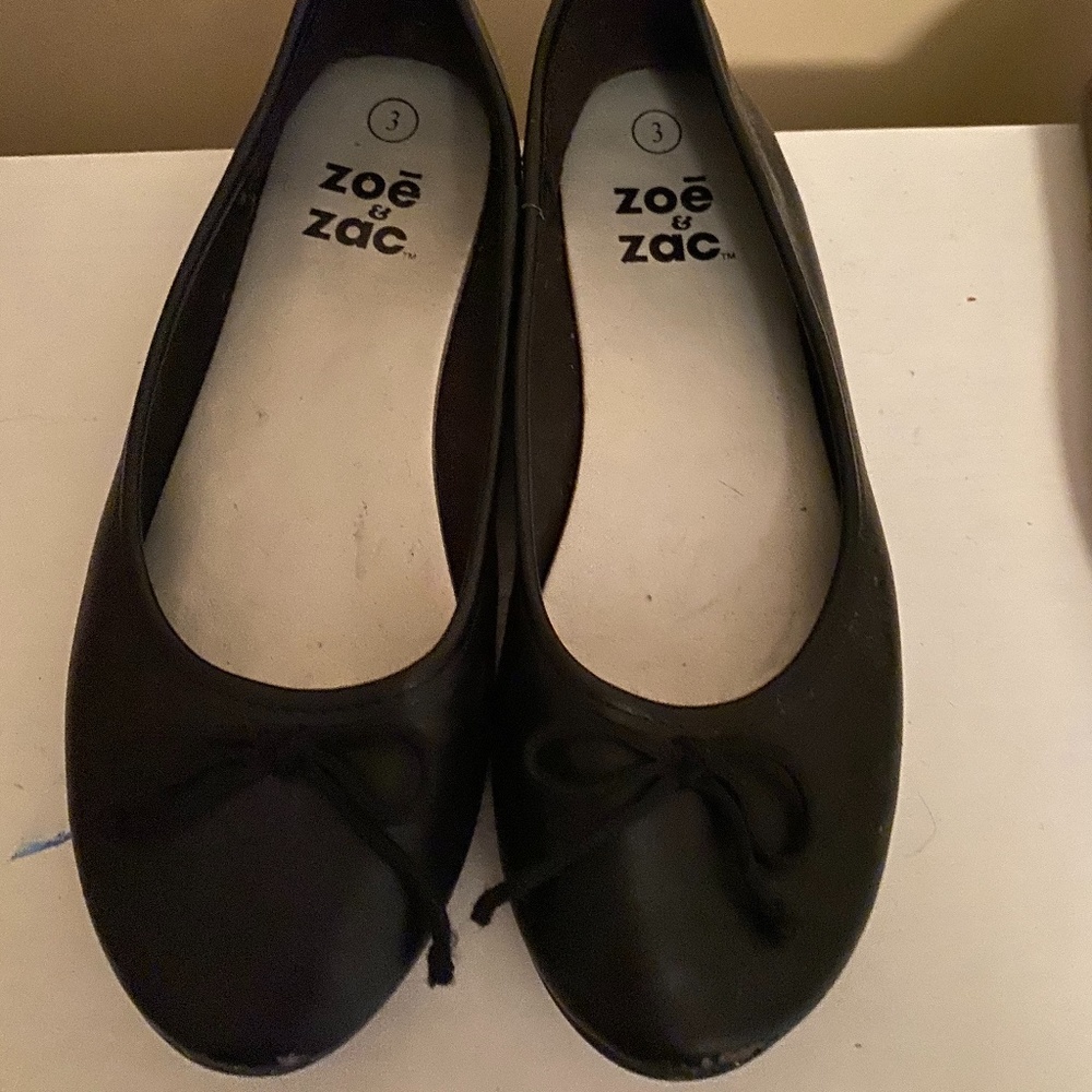 GIRLS BLACK BALLET FLATS